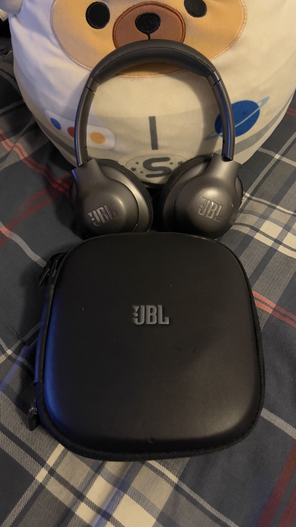 JBL headphones $30