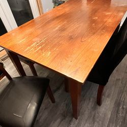Dining Room Table 
