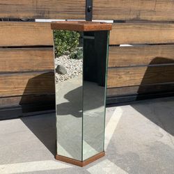 Mid Century Pedestal