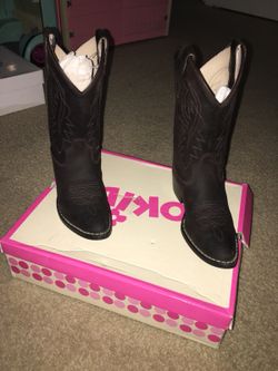 Girls ariat boots size 2