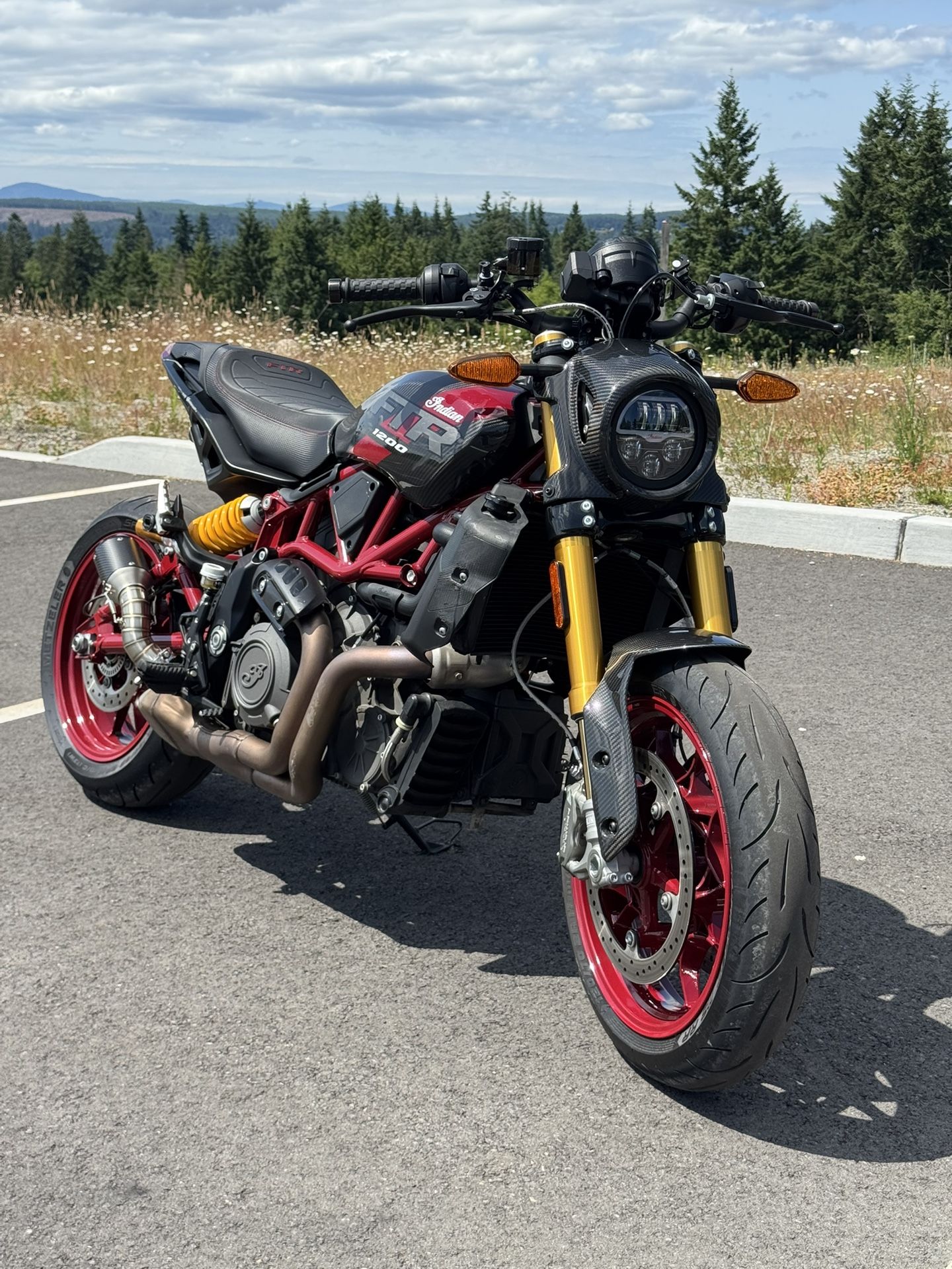 2024 Indian FTR Carbon 1200 