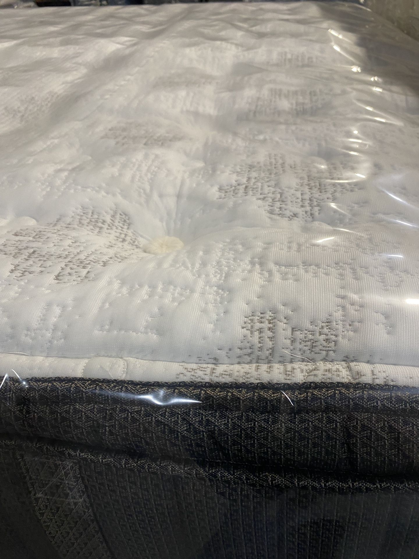 Mattrress Dream Selene Medium Euro King Size Brand New Furniture