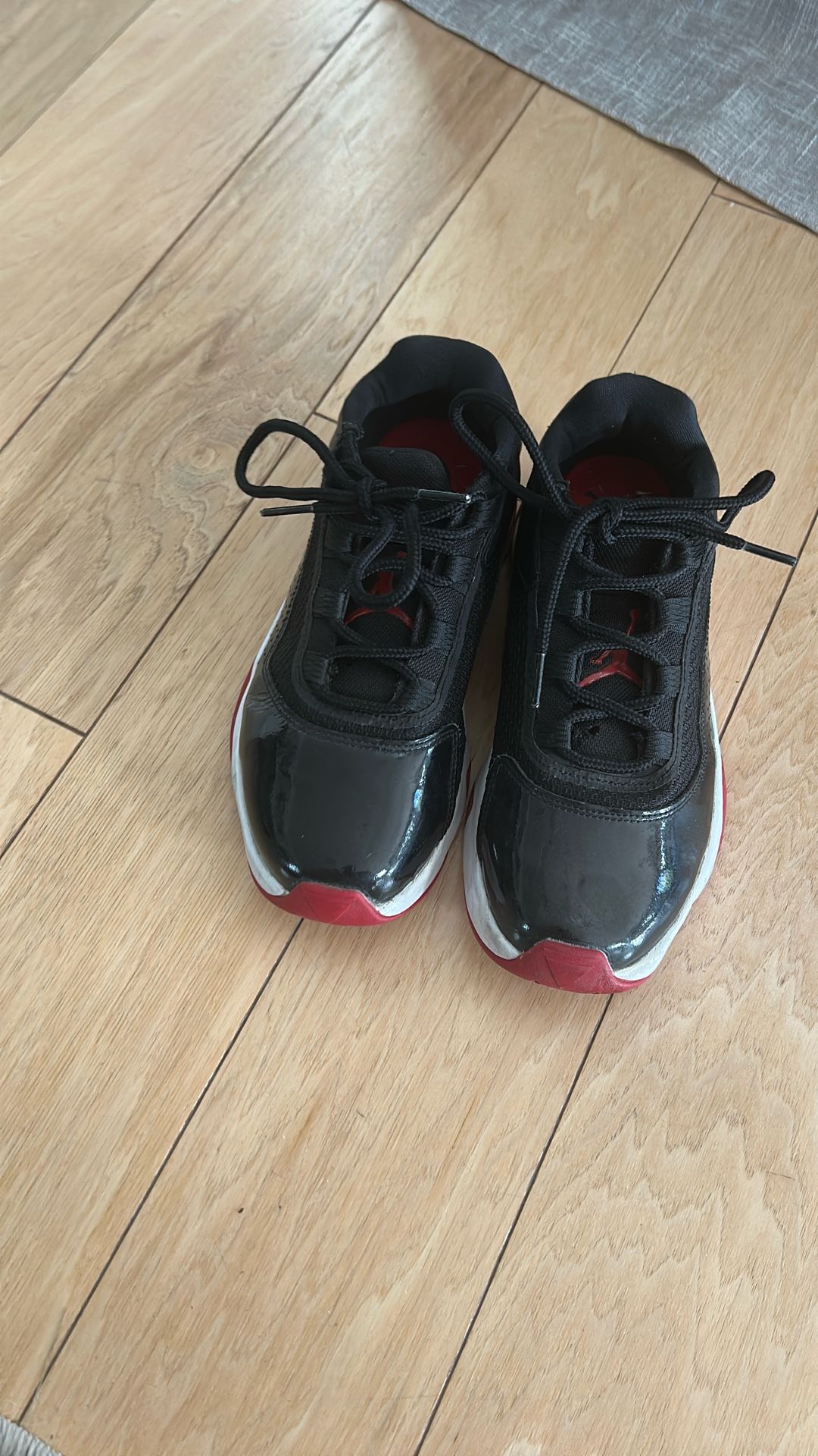 Air Jordan Retro Low Bred 5.5Y