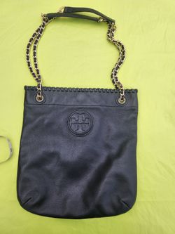 Tory Burch black leather chaim handle shoulder bag. Authentic