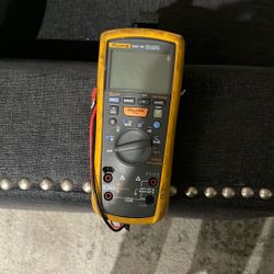 Fluke 1587 Insulation Multimeter 