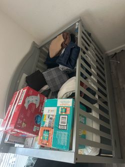 baby crib