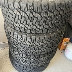 37x13.50R22 Bf Goodrich Ko2 Tires