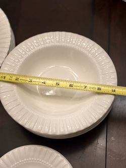 Toscany Classic whiteware with Ribbed Rims