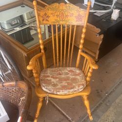 Beautiful Vintage Rocking Chair 