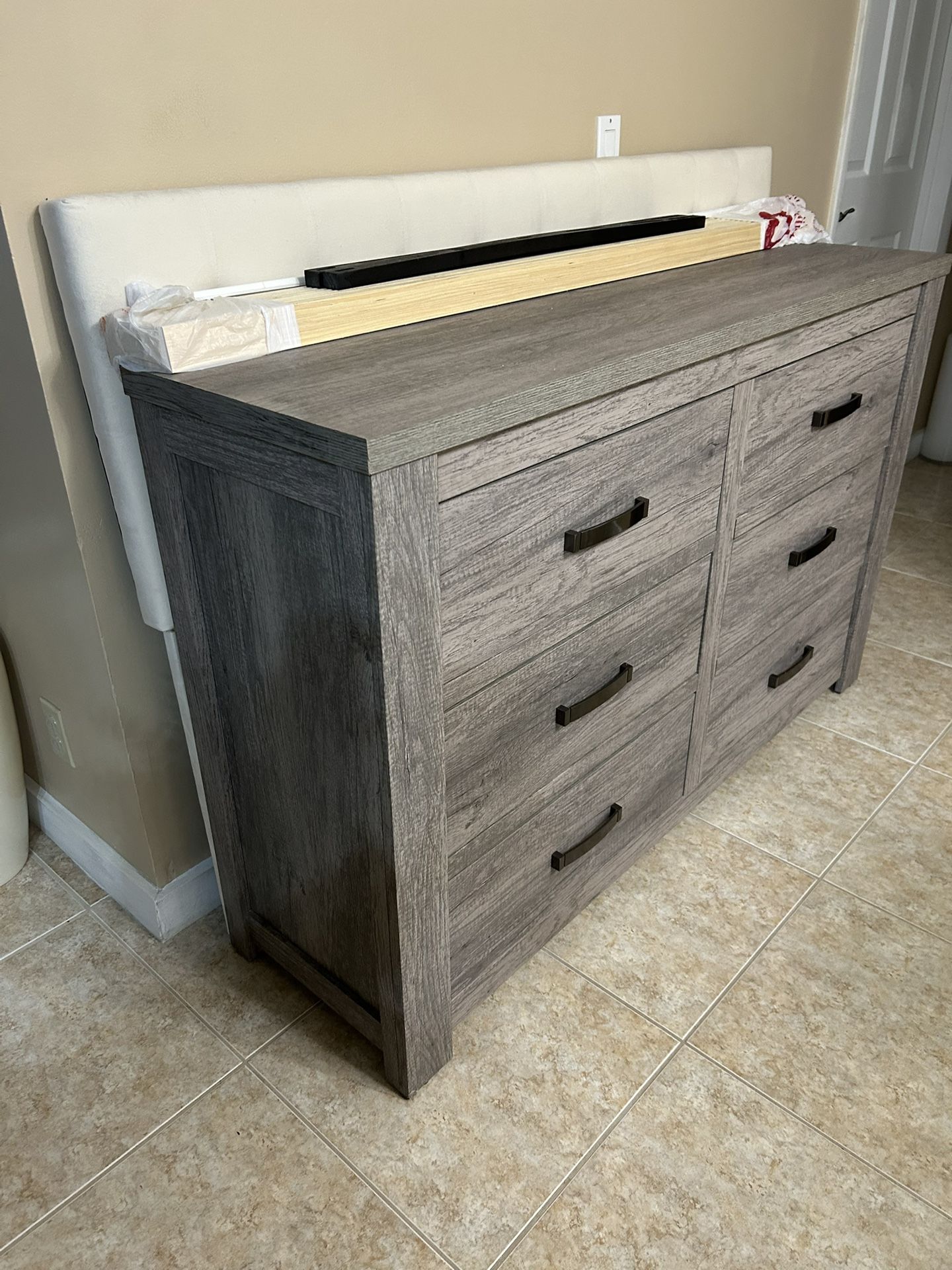 Two nightstands, dresser and mirror
