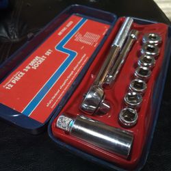 10 Piece Drive Socket Set 3/8"