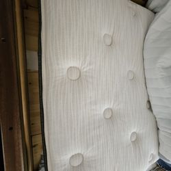  BR800 twin size mattress 