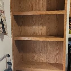 Shelves / Bookshelves 