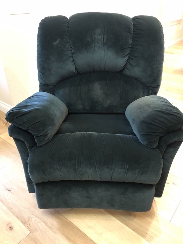 Hunter Green Stratolounger (Recliner) for Sale in San Antonio, TX OfferUp
