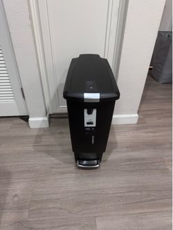 simplehuman 40L / 10.6 Gallon Slim Step Trash Can Black