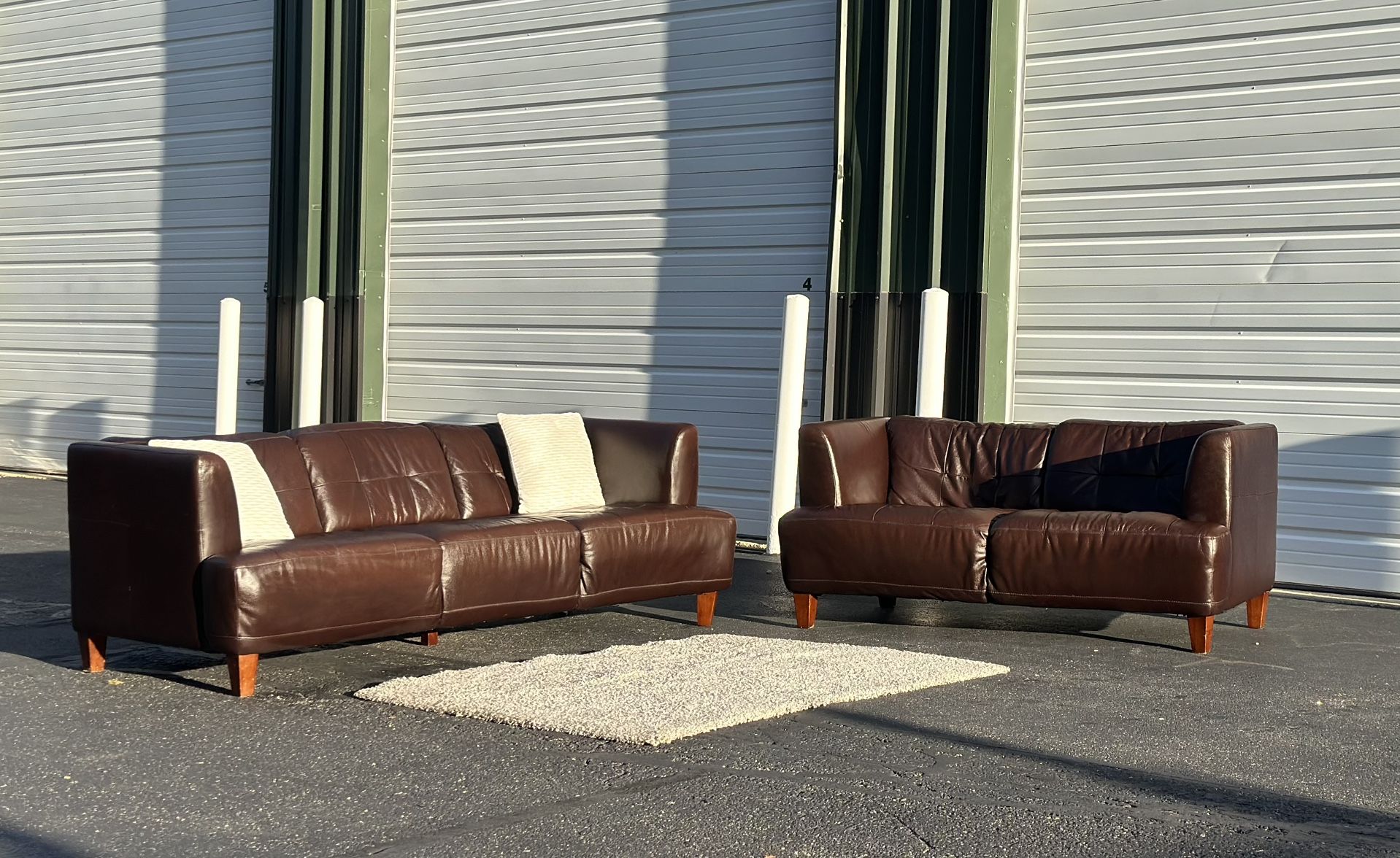 Leather Sofa And Love Seat Free Delivery