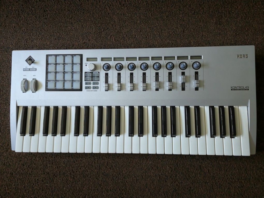 KORG KONTROL 49 MIDI STUDIO CONTROLLER