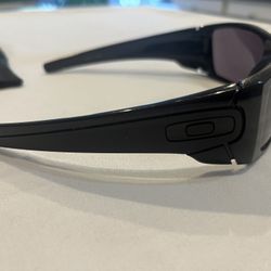 BLACK OAKLEY FUEL CELL 