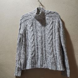 Jennifer Lopez Long Street Turtleneck Sweater With Sparkles Size Medium Excellent Condition