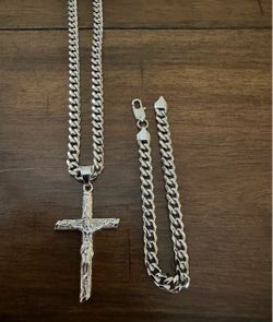 Silver Cuban Link Chain Necklace and Bracelet Set with Crucifix Pendant