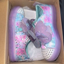 Twinkle Toes