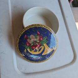 Vintage Mikasa Christmas French Horn Box