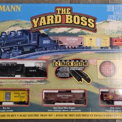 Bachmann ~ N Scale ~ Yard Boss ~ Complete Train Starter Set ~ 24014