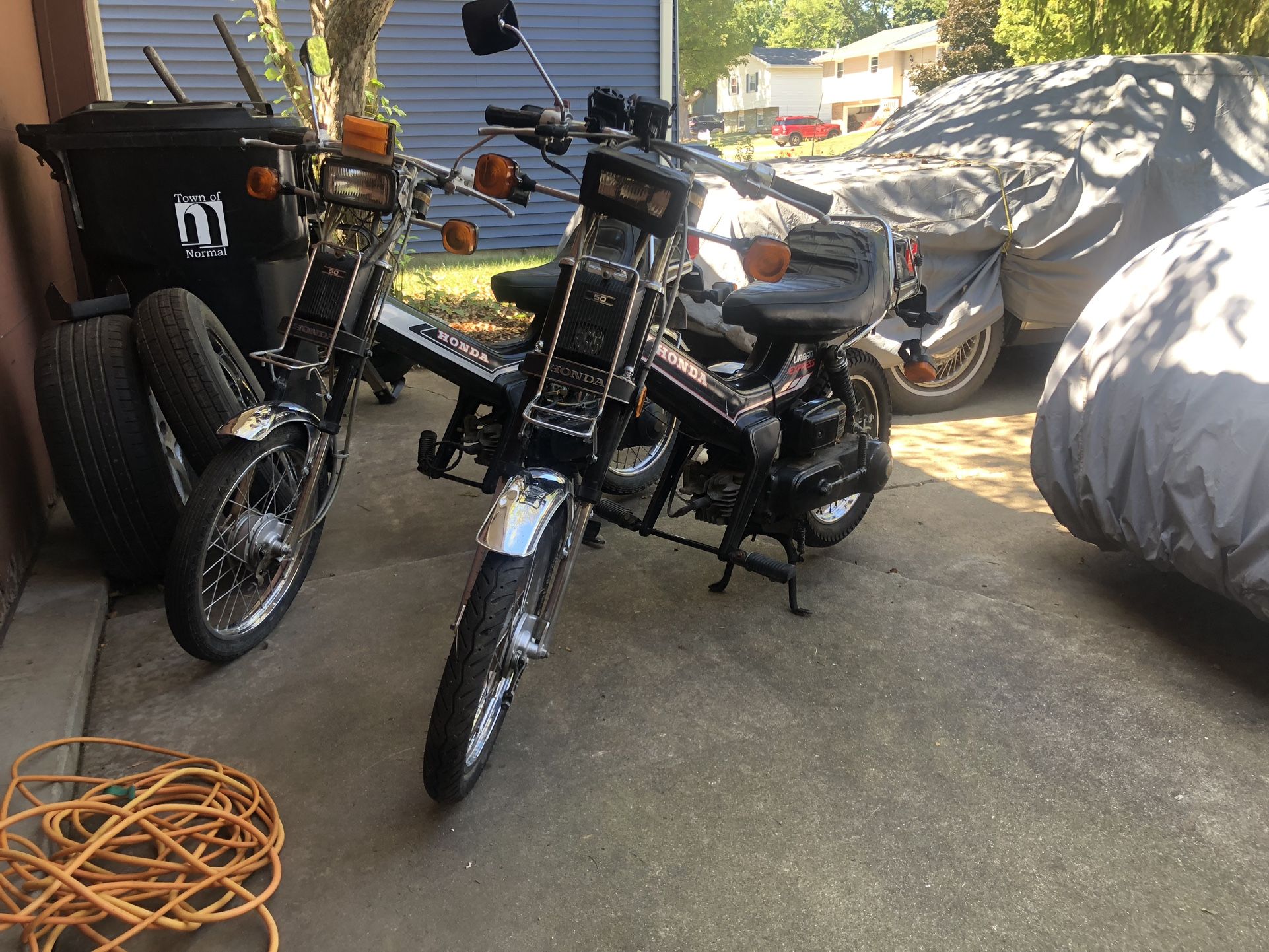 Two Honda Urban Express Deluxe 49cc Motorcycles Scooters