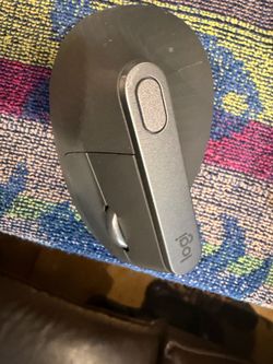 Logitech MX  VERTICAL MOUSE WIRELESS