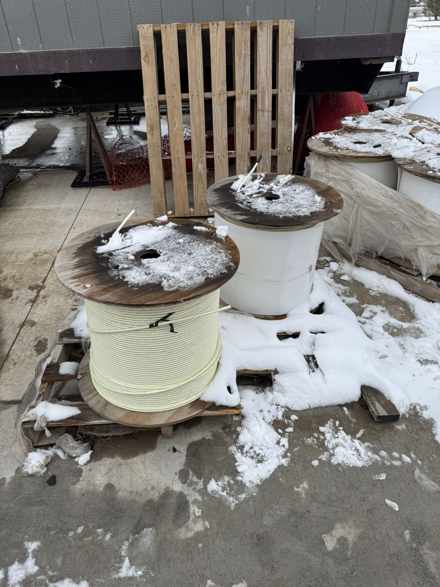 Dura-Line MicroDuct 8.5/6mm – Full 10,000 FT Rolls (6 Available)