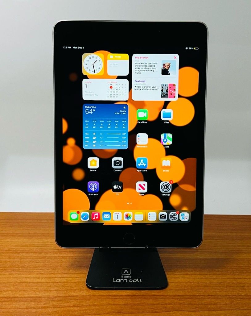 Apple iPad MINI 4 128GB Fully Functional