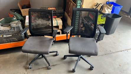 Two Office Chairs Needs Cable Doesn’t Go Up And Down