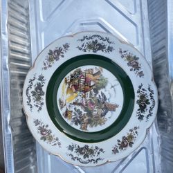 Ascot Antique Plate
