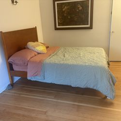 Full Bed With Mattress