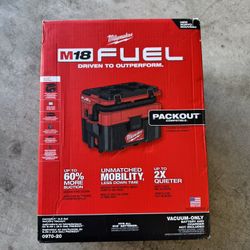 Milwaukee M18 Vacuum 2.5gal NEW