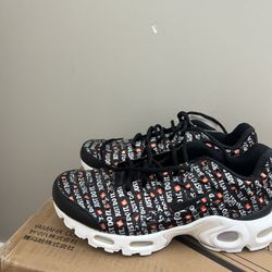 Nike Air Max Plus Just Do It Sneakers 