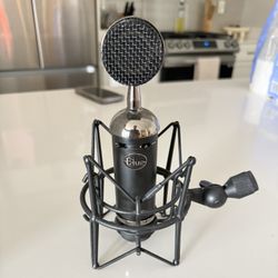 Blue Blackout Spark SL XLR Condenser Mic