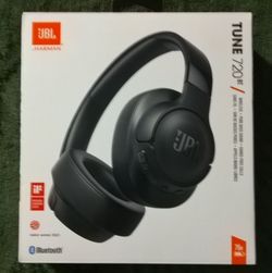 JBL Tune 720 BT Headphones