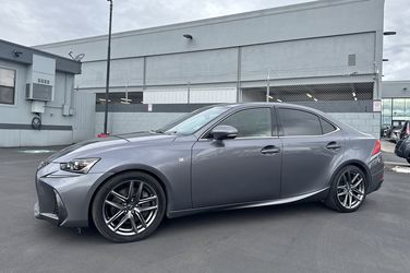 2018 Lexus IS