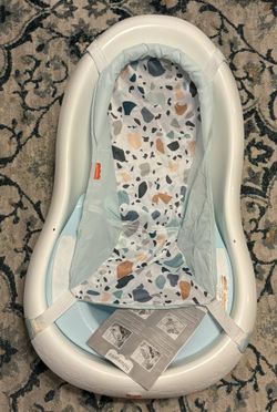 Baby Frida Grow With me bath tub