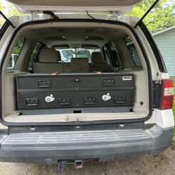 TruckVault 3 Drawer Locking Safe For Ford Expedition