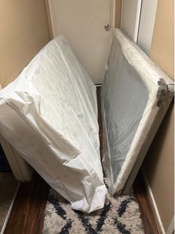 2 mattress and 2 frames for bunk bed