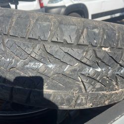Bridgestone  Dueler A/T 275/65/18
