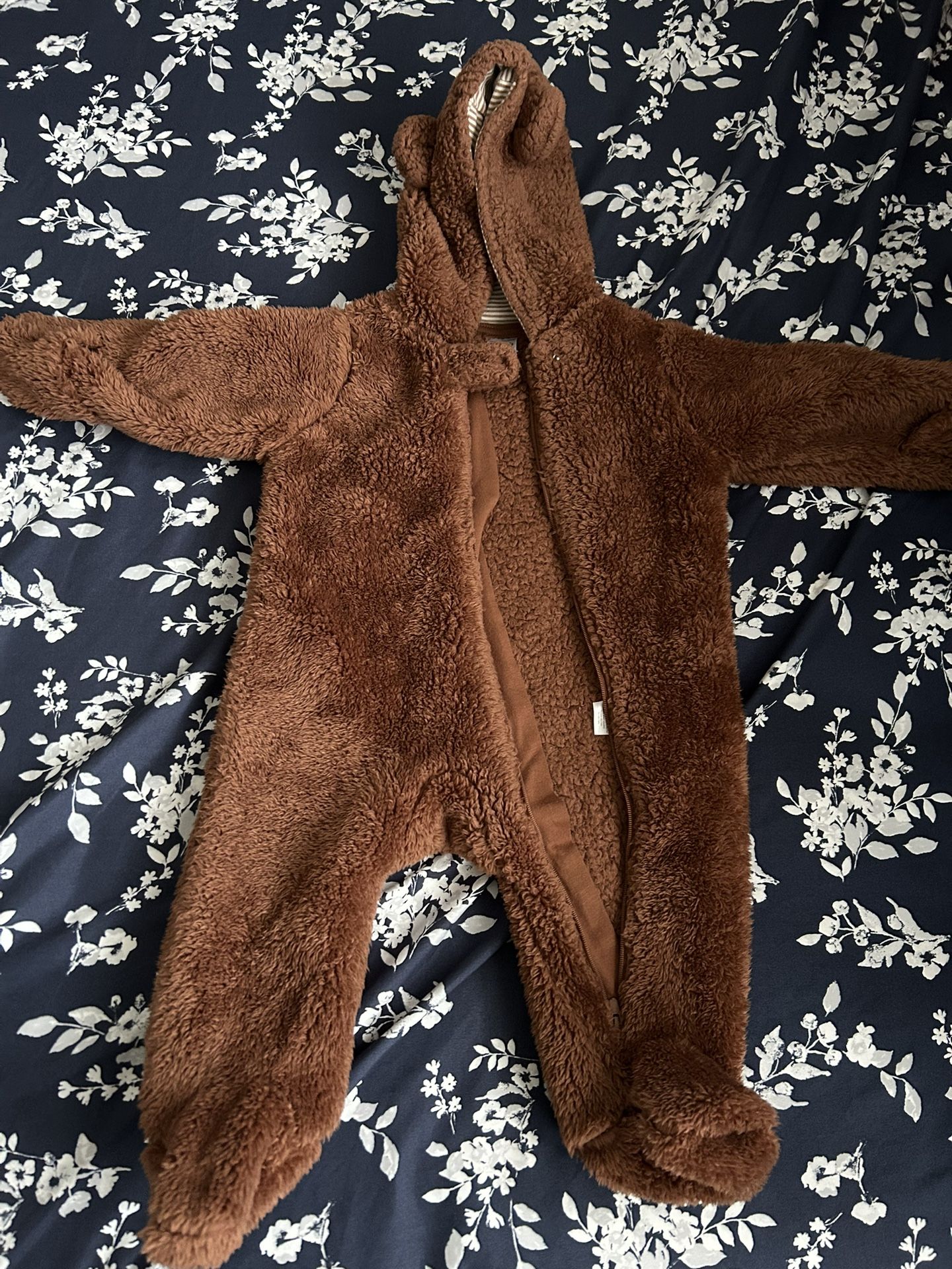 Carters Sherpa Cover all - 6 M, Brown