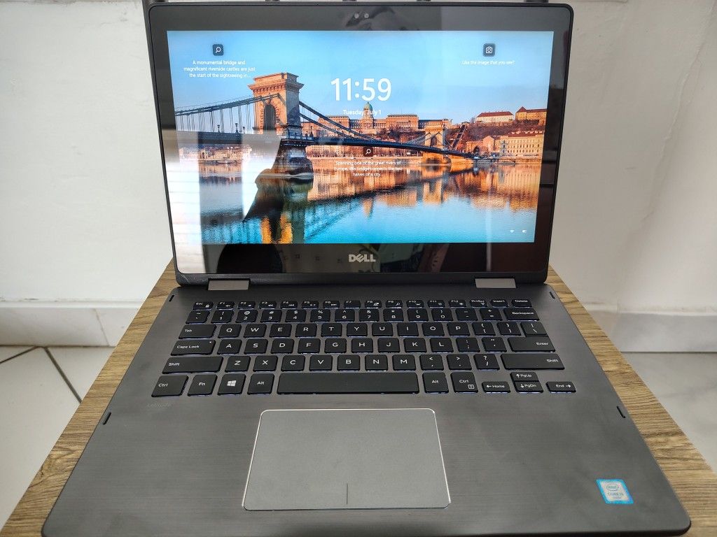 Dell Latitude 3379 13" 2-in 1 Touchscreen Laptop Intel Core i5-6200U @2.30GHz 16GB Ram