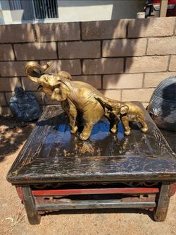 Elephant figurine