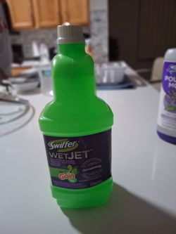Swiffer Wet Jet with Gain  multi-purpose cleaner refill 42.2 oz.