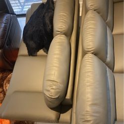 SOFA AND LOVESEAT! SUPER CLEAN! SET $699! BLACK AVAIL! WE SELL FOR LESS! DELIVERY NOW! 