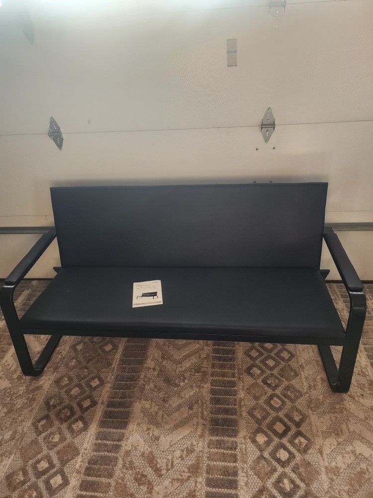 *** LEATHER SOFA ***