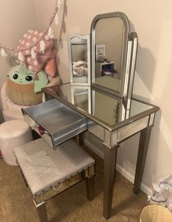 Silver Mirrored Vanity